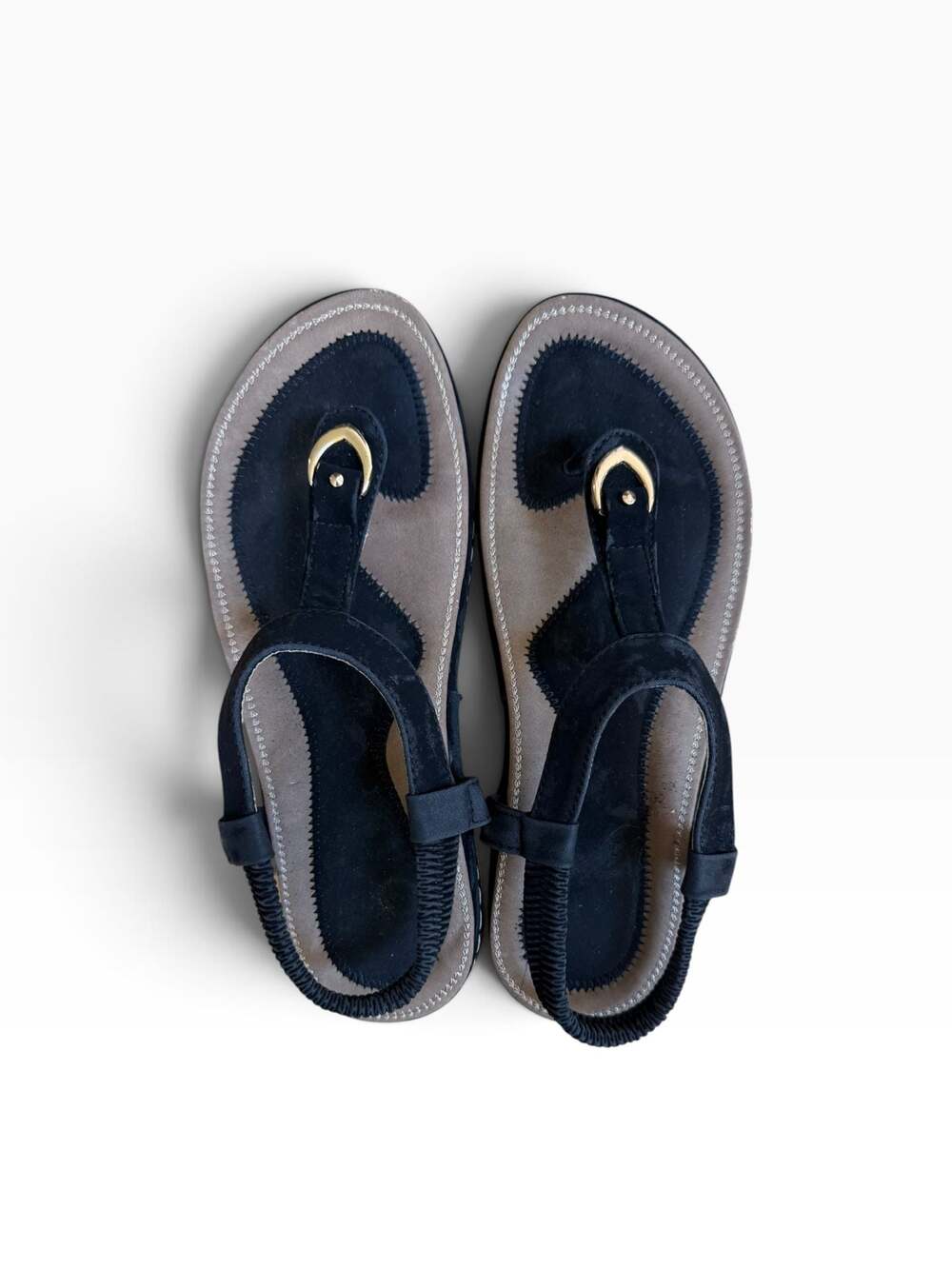 Socofy Black Suede Elastic Slingback Thong Flat T-Strap Summer Sandals